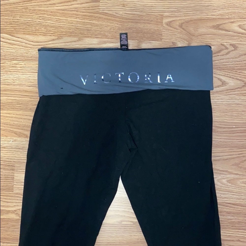 Victoria’s Secret cotton foldover legging